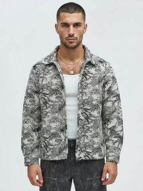 Fashion Nova "Even Better" Tapestry Overshirt — Men's Large